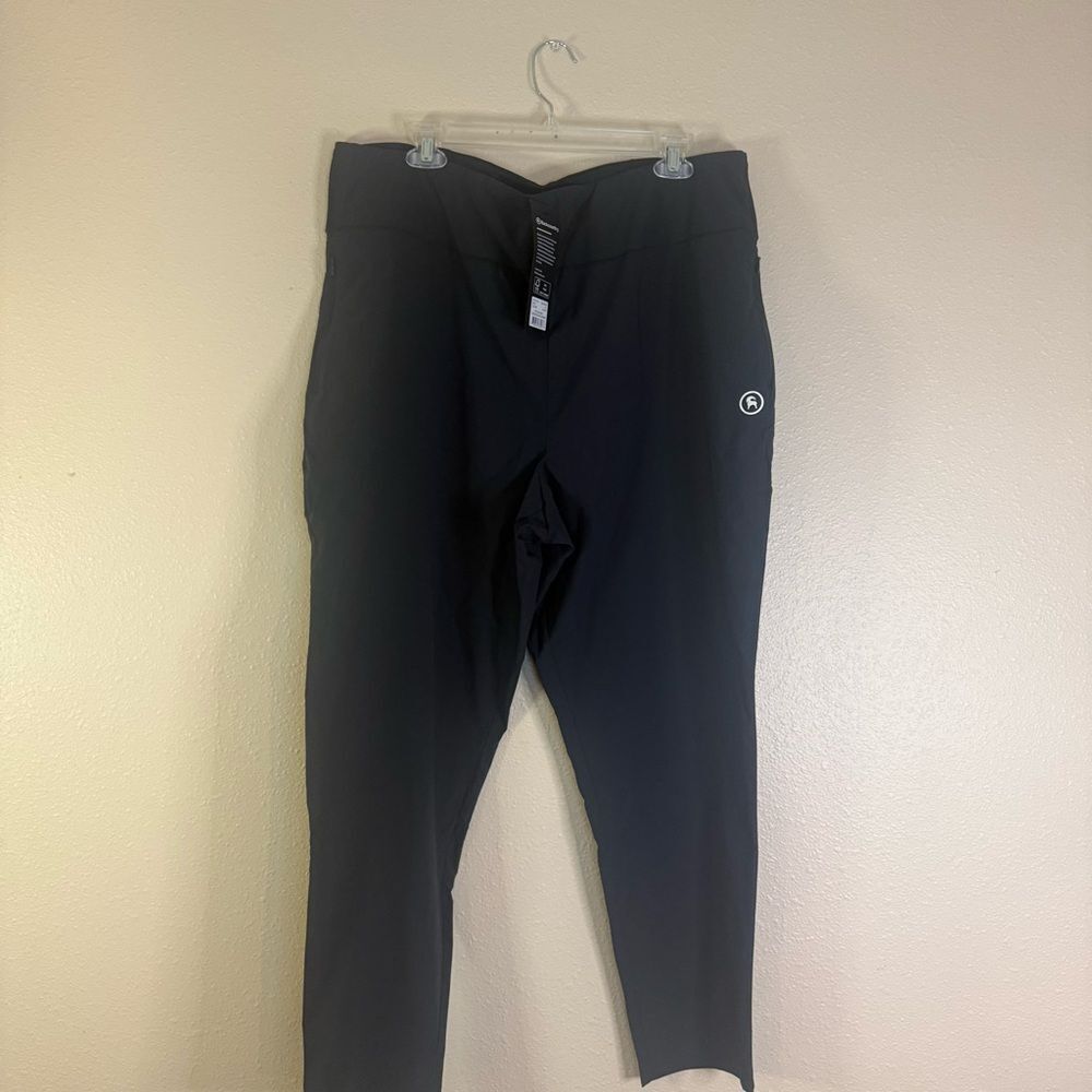 NWT Backcountry destination black pants xl